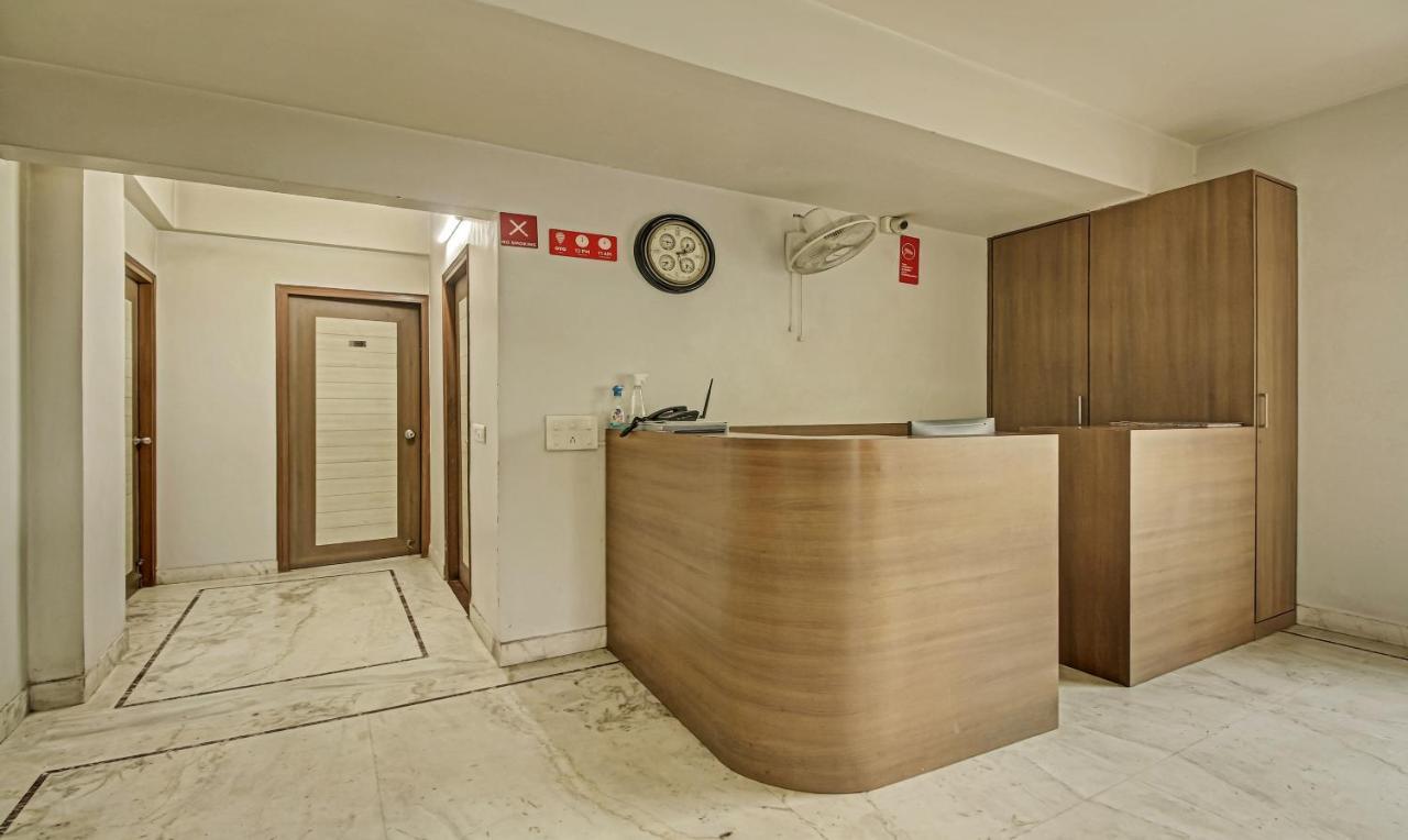 Treebo Sreemaa Newtown Hotel Panchuria Bagian luar foto