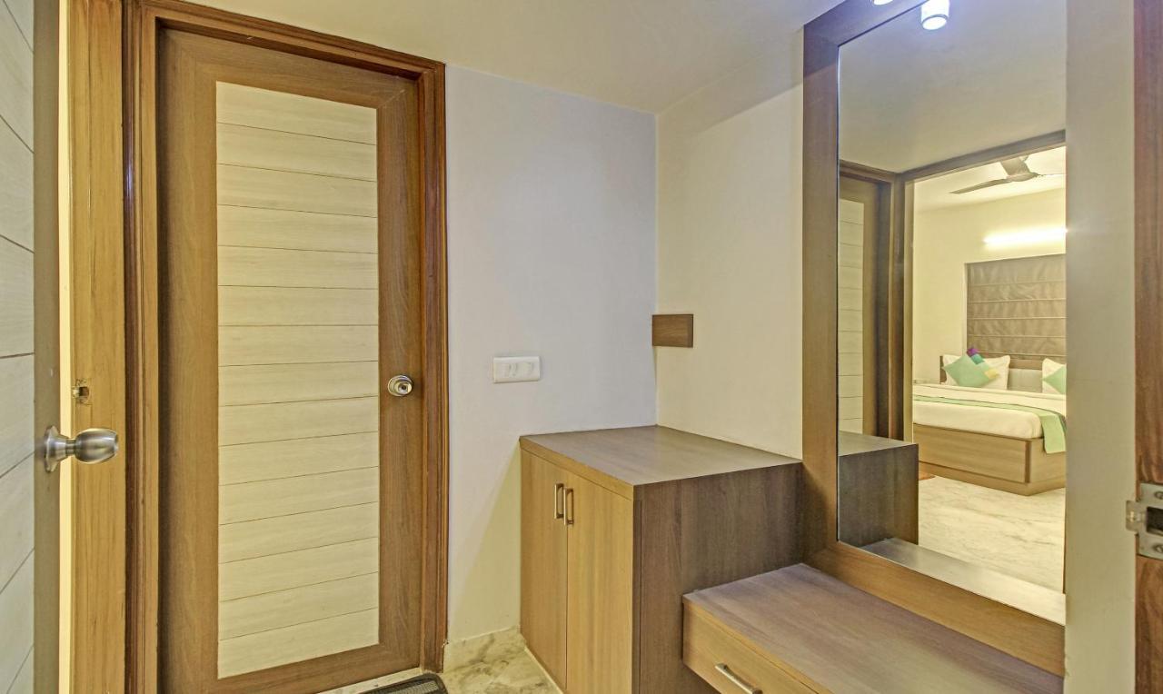 Treebo Sreemaa Newtown Hotel Panchuria Bagian luar foto