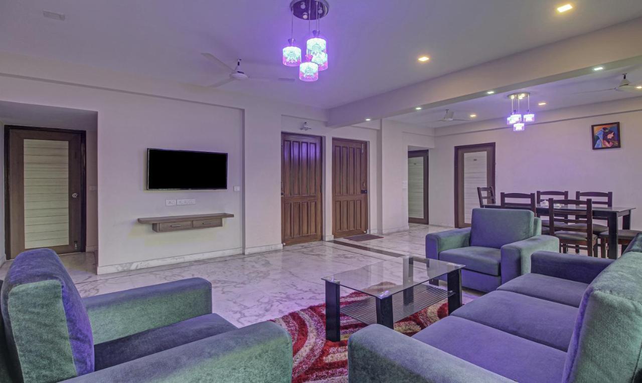Treebo Sreemaa Newtown Hotel Panchuria Bagian luar foto